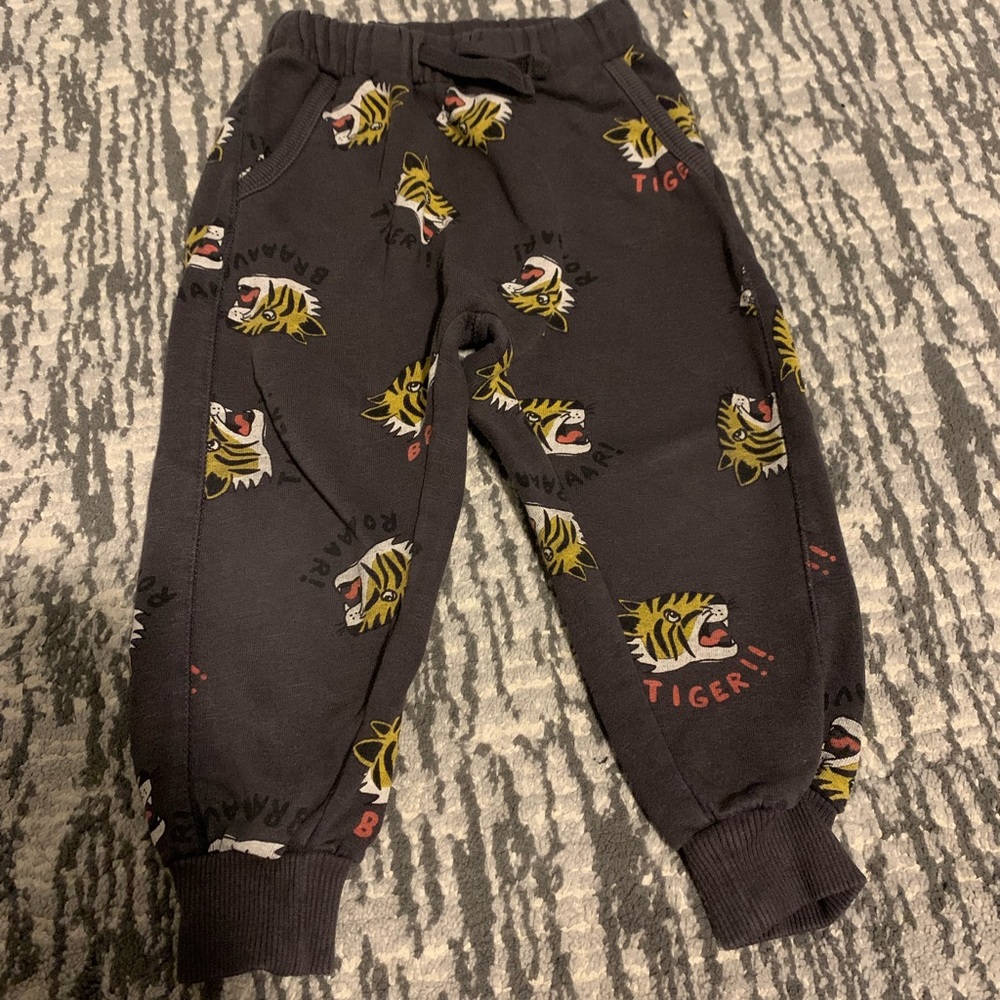 Zara sweatpants